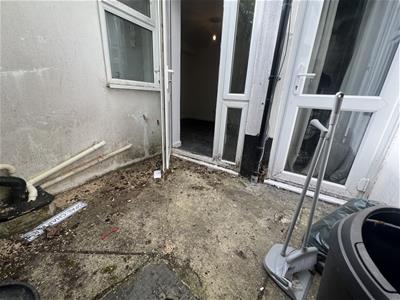 Picture 8